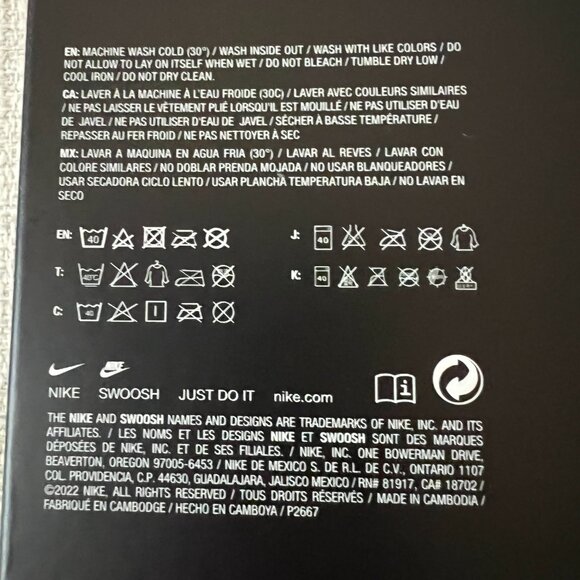 Newborn Nike 3-Piece Set Baby Bodysuit Hat Booties Black White 0-6 Months - Picture 6 of 7